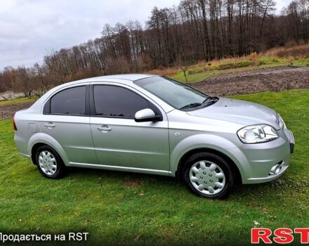 Шевроле Авео, об'ємом двигуна 1.5 л та пробігом 68 тис. км за 5000 $, фото 2 на Automoto.ua