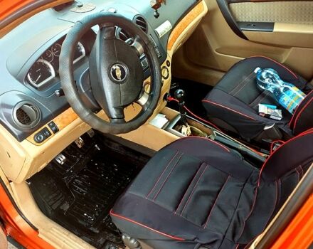 Шевроле Авео, об'ємом двигуна 1.6 л та пробігом 250 тис. км за 2700 $, фото 5 на Automoto.ua