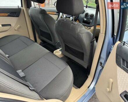 Шевроле Авео, об'ємом двигуна 1.6 л та пробігом 108 тис. км за 4900 $, фото 13 на Automoto.ua