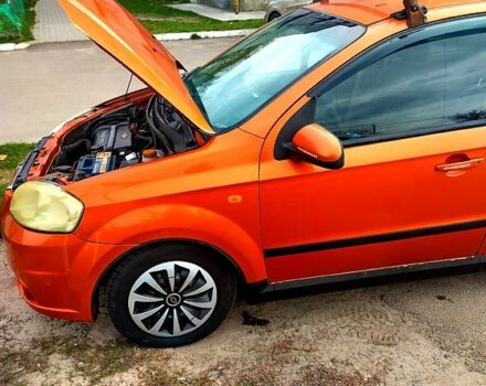 Шевроле Авео, об'ємом двигуна 1.6 л та пробігом 250 тис. км за 2700 $, фото 1 на Automoto.ua