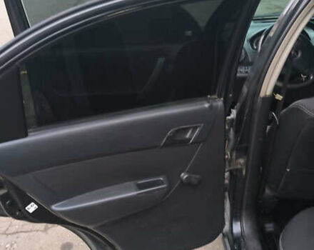 Шевроле Авео, объемом двигателя 1.5 л и пробегом 530 тыс. км за 2500 $, фото 5 на Automoto.ua