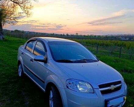 Шевроле Авео, об'ємом двигуна 1.5 л та пробігом 290 тис. км за 4800 $, фото 3 на Automoto.ua