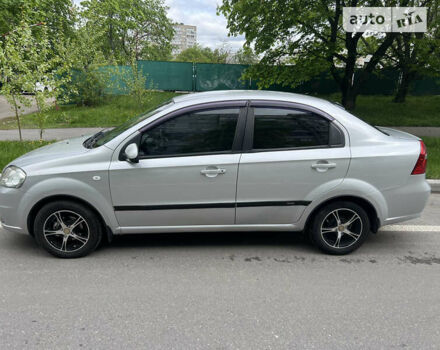 Шевроле Авео, об'ємом двигуна 1.6 л та пробігом 194 тис. км за 4500 $, фото 2 на Automoto.ua