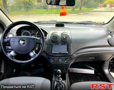 Шевроле Авео, об'ємом двигуна 1.5 л та пробігом 150 тис. км за 5000 $, фото 6 на Automoto.ua