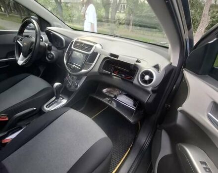 Шевроле Авео, об'ємом двигуна 1.4 л та пробігом 72 тис. км за 9500 $, фото 4 на Automoto.ua