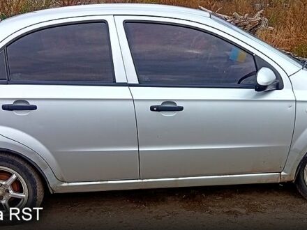 Шевроле Авео, об'ємом двигуна 1.5 л та пробігом 200 тис. км за 1700 $, фото 1 на Automoto.ua