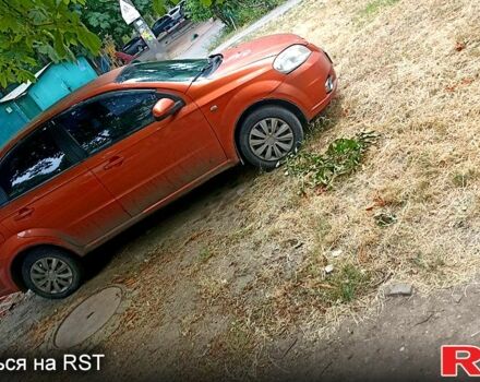 Шевроле Авео, объемом двигателя 1.6 л и пробегом 300 тыс. км за 1800 $, фото 1 на Automoto.ua