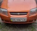 Желтый Шевроле Авео, объемом двигателя 1.5 л и пробегом 200 тыс. км за 3300 $, фото 1 на Automoto.ua