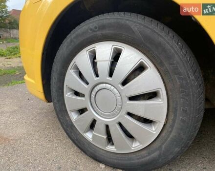 Желтый Шевроле Авео, объемом двигателя 1.2 л и пробегом 188 тыс. км за 3950 $, фото 30 на Automoto.ua