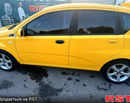 Жовтий Шевроле Авео, об'ємом двигуна 1.2 л та пробігом 200 тис. км за 4500 $, фото 5 на Automoto.ua