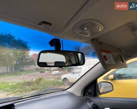 Желтый Шевроле Авео, объемом двигателя 1.2 л и пробегом 188 тыс. км за 3950 $, фото 36 на Automoto.ua