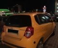 Желтый Шевроле Авео, объемом двигателя 1.21 л и пробегом 190 тыс. км за 4200 $, фото 1 на Automoto.ua