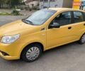 Желтый Шевроле Авео, объемом двигателя 1.2 л и пробегом 188 тыс. км за 3950 $, фото 6 на Automoto.ua