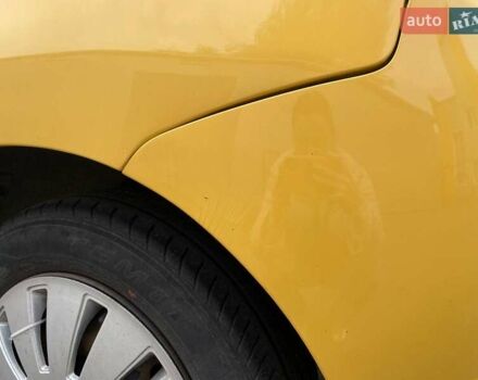 Желтый Шевроле Авео, объемом двигателя 1.2 л и пробегом 188 тыс. км за 3950 $, фото 19 на Automoto.ua