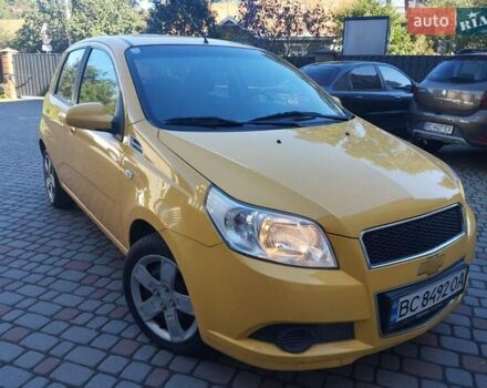 Желтый Шевроле Авео, объемом двигателя 1.21 л и пробегом 145 тыс. км за 4250 $, фото 10 на Automoto.ua