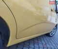 Желтый Шевроле Авео, объемом двигателя 1.21 л и пробегом 145 тыс. км за 4250 $, фото 1 на Automoto.ua