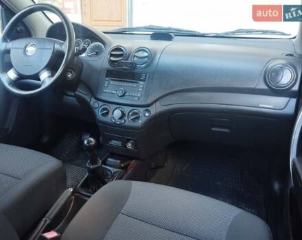 Желтый Шевроле Авео, объемом двигателя 1.21 л и пробегом 145 тыс. км за 4250 $, фото 23 на Automoto.ua