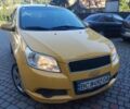 Желтый Шевроле Авео, объемом двигателя 1.2 л и пробегом 145 тыс. км за 4250 $, фото 1 на Automoto.ua