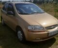 Желтый Шевроле Авео, объемом двигателя 1.4 л и пробегом 260 тыс. км за 1500 $, фото 1 на Automoto.ua