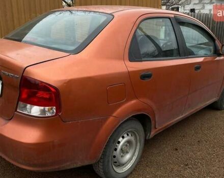 Желтый Шевроле Авео, объемом двигателя 1.5 л и пробегом 584 тыс. км за 2150 $, фото 5 на Automoto.ua