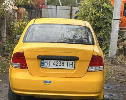 Желтый Шевроле Авео, объемом двигателя 1.5 л и пробегом 450 тыс. км за 1764 $, фото 2 на Automoto.ua