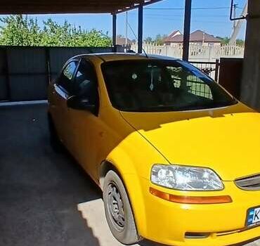 Жовтий Шевроле Авео, об'ємом двигуна 1.5 л та пробігом 184 тис. км за 3150 $, фото 1 на Automoto.ua