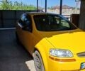 Жовтий Шевроле Авео, об'ємом двигуна 1.5 л та пробігом 184 тис. км за 3150 $, фото 1 на Automoto.ua