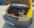 Жовтий Шевроле Авео, об'ємом двигуна 1.5 л та пробігом 200 тис. км за 1700 $, фото 1 на Automoto.ua