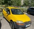 Жовтий Шевроле Авео, об'ємом двигуна 1.5 л та пробігом 200 тис. км за 1700 $, фото 7 на Automoto.ua