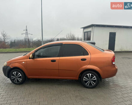 Желтый Шевроле Авео, объемом двигателя 1.5 л и пробегом 206 тыс. км за 1790 $, фото 26 на Automoto.ua