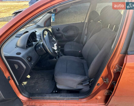 Жовтий Шевроле Авео, об'ємом двигуна 1.5 л та пробігом 179 тис. км за 1250 $, фото 13 на Automoto.ua