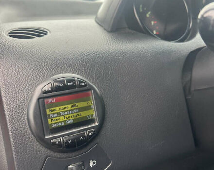 Желтый Шевроле Авео, объемом двигателя 1.5 л и пробегом 206 тыс. км за 1790 $, фото 5 на Automoto.ua