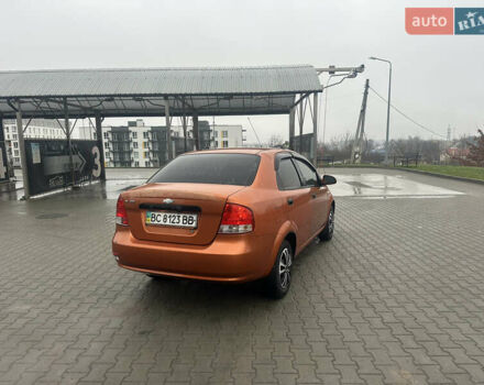 Желтый Шевроле Авео, объемом двигателя 1.5 л и пробегом 206 тыс. км за 1790 $, фото 13 на Automoto.ua