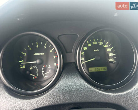 Желтый Шевроле Авео, объемом двигателя 1.5 л и пробегом 206 тыс. км за 1790 $, фото 4 на Automoto.ua