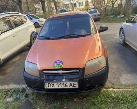 Желтый Шевроле Авео, объемом двигателя 1.5 л и пробегом 300 тыс. км за 3000 $, фото 6 на Automoto.ua