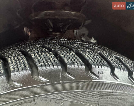 Желтый Шевроле Авео, объемом двигателя 1.5 л и пробегом 206 тыс. км за 1790 $, фото 9 на Automoto.ua