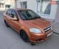 Желтый Шевроле Авео, объемом двигателя 1.5 л и пробегом 118 тыс. км за 4100 $, фото 4 на Automoto.ua