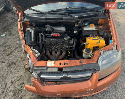 Жовтий Шевроле Авео, об'ємом двигуна 1.5 л та пробігом 179 тис. км за 1250 $, фото 8 на Automoto.ua