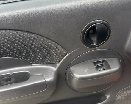 Желтый Шевроле Авео, объемом двигателя 1.5 л и пробегом 206 тыс. км за 1790 $, фото 16 на Automoto.ua