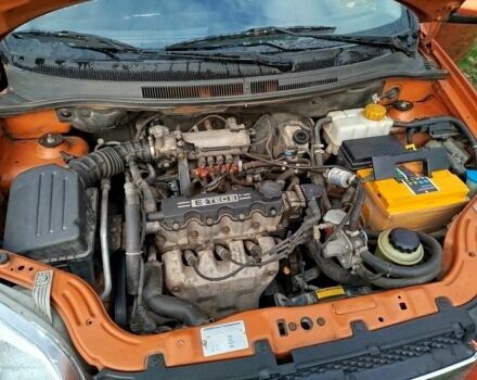 Жовтий Шевроле Авео, об'ємом двигуна 1.5 л та пробігом 106 тис. км за 4550 $, фото 9 на Automoto.ua