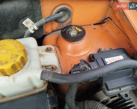 Жовтий Шевроле Авео, об'ємом двигуна 1.5 л та пробігом 106 тис. км за 4550 $, фото 10 на Automoto.ua