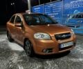 Желтый Шевроле Авео, объемом двигателя 1.6 л и пробегом 241 тыс. км за 2900 $, фото 1 на Automoto.ua