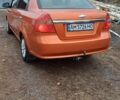 Желтый Шевроле Авео, объемом двигателя 1.6 л и пробегом 175 тыс. км за 3800 $, фото 3 на Automoto.ua