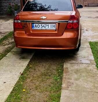 Жовтий Шевроле Авео, об'ємом двигуна 1.6 л та пробігом 200 тис. км за 3300 $, фото 2 на Automoto.ua