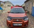 Желтый Шевроле Авео, объемом двигателя 1.6 л и пробегом 149 тыс. км за 4198 $, фото 1 на Automoto.ua