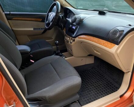 Жовтий Шевроле Авео, об'ємом двигуна 1.6 л та пробігом 308 тис. км за 2900 $, фото 20 на Automoto.ua