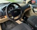 Желтый Шевроле Авео, объемом двигателя 1.6 л и пробегом 308 тыс. км за 2950 $, фото 27 на Automoto.ua