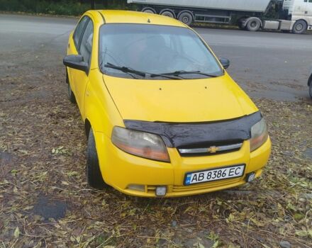 Желтый Шевроле Авео, объемом двигателя 1.5 л и пробегом 230 тыс. км за 1402 $, фото 1 на Automoto.ua