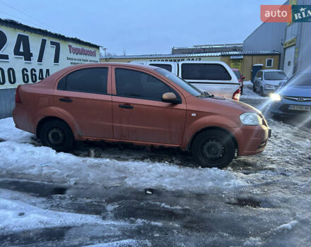 Жовтий Шевроле Авео, об'ємом двигуна 1.5 л та пробігом 400 тис. км за 1600 $, фото 1 на Automoto.ua
