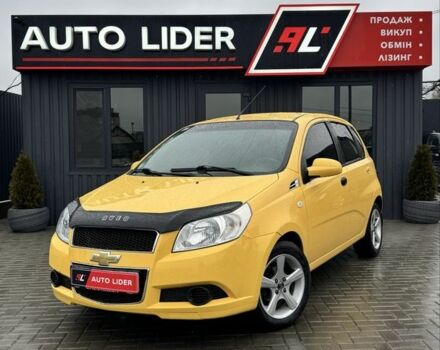 Желтый Шевроле Авео, объемом двигателя 1.2 л и пробегом 207 тыс. км за 4700 $, фото 1 на Automoto.ua
